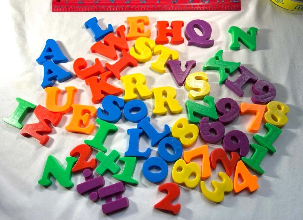 Assorted VTG refrigerator magnets numbers and letters replacements